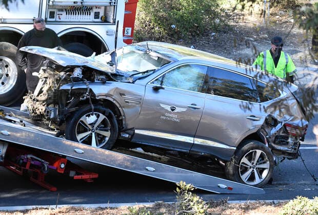 Golf star Tiger Woods crashed car in Rancho Palos Verdes, Calif.