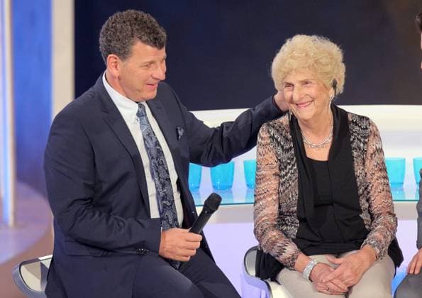 Semino Rossi mourns the death of his mother Esther, archive pictures