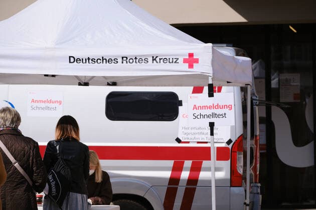 Corona in Baden-Württemberg, model project Open with Safety in Tübingen