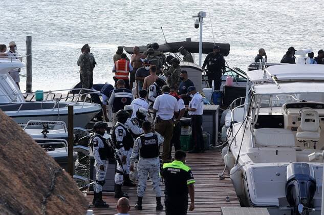 Mexico, plane crash near Cancun