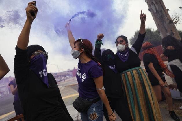 Mexico, feminists celebrate passage of law in Mexico City