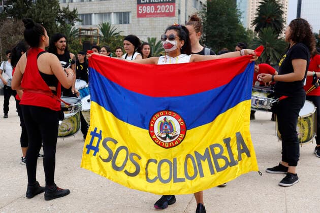 Mexico, protests against planned reforms and police violence in Colombia