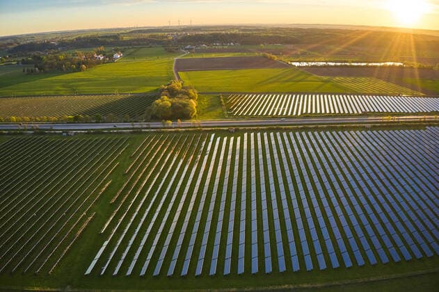 IMAGO Nature: Our Earth, energy sources, photovoltaics