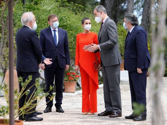 King Felipe and Queen Letizia of Spain award Cervantes Prize to poet Francisco Brines