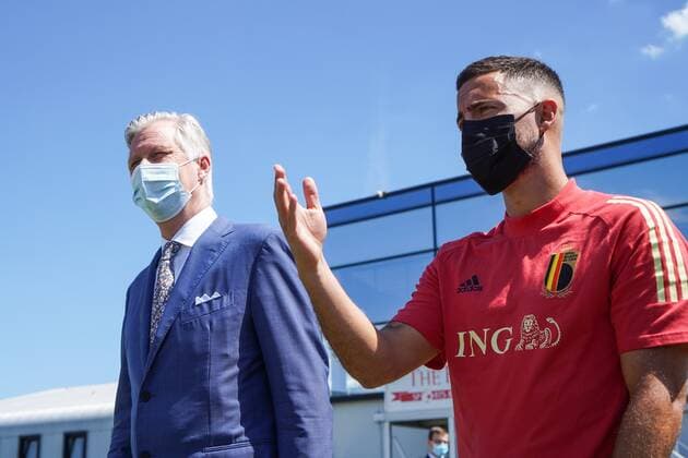 Football, King Philip of Belgium visits the Belgian national team in Tubize