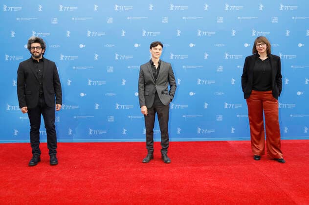 Berlinale Summer Special, Arrival for the Award Ceremony