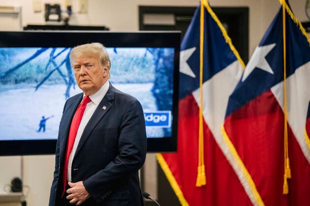 USA, Donald Trump visits Texas-Mexico border, briefing with Greg Abbott in Weslaco