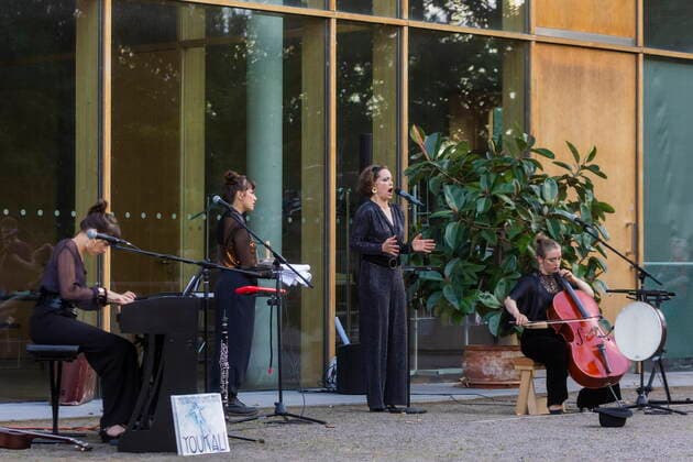 Saxony, Youkali concert preview in the courtyard of the Dresden Synagogue