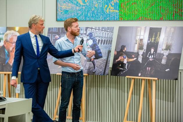 Netherlands, Democracy in Word and Image presents podcast award