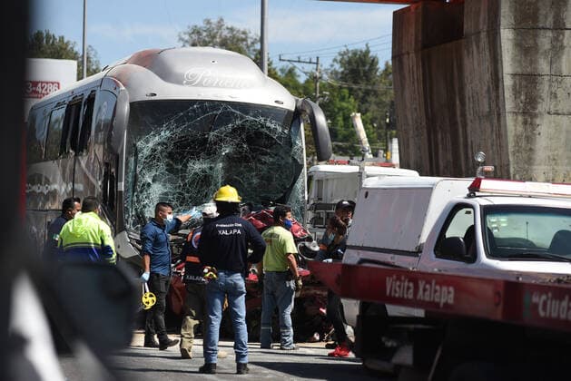 Mexico, bus accident in Xalapa