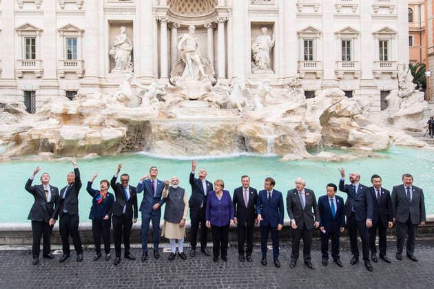 Pictures of the year 2021, News 10 October