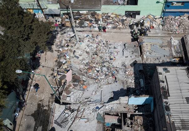 Mexico, building collapse after gas explosion in Mexico City