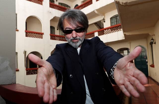 Adrian Dargelos interviewed in Mexico City