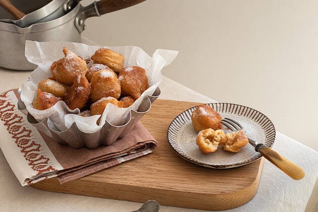 IMAGO Creative, Christmas, Food, Baking, Bunuelos