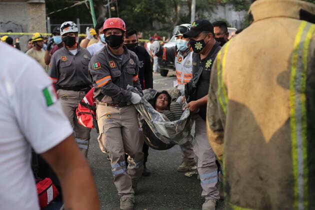 Mexico, refugees run over by truck on highway