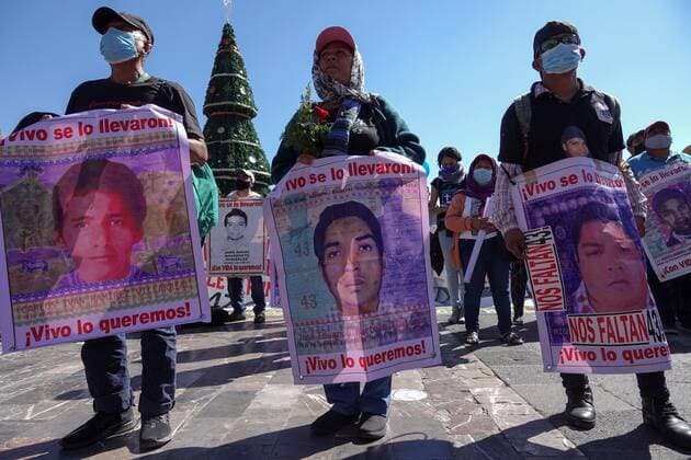 Mexico, protests by relatives of missing students