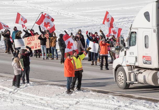 Canada, truck demonstration against mandatory vaccination in Ontario