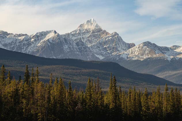 Travel, Canada