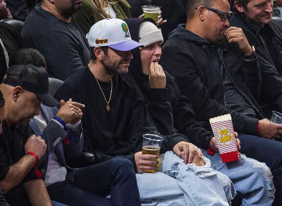 Justin Bieber attends basketball game in Los Angeles
