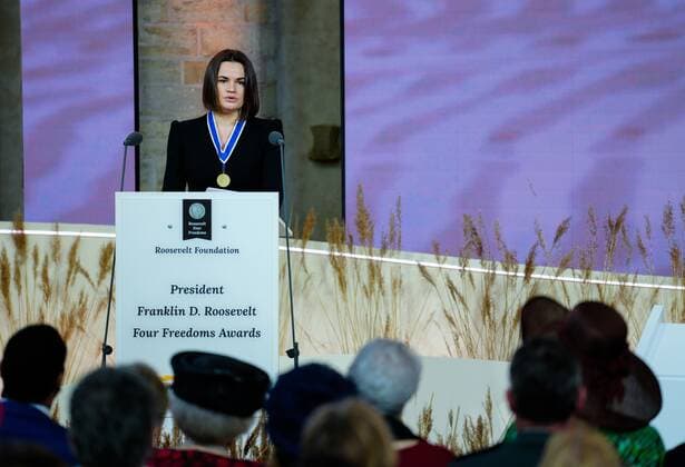 Middelburg, Svetlana Tikhanovskaya receives Four Freedoms Award
