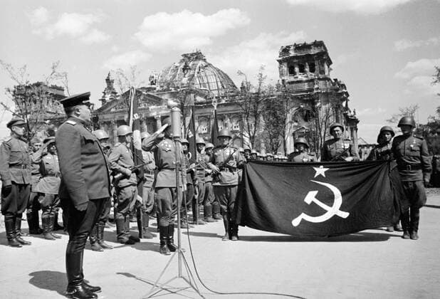 Archive pictures of the week 25