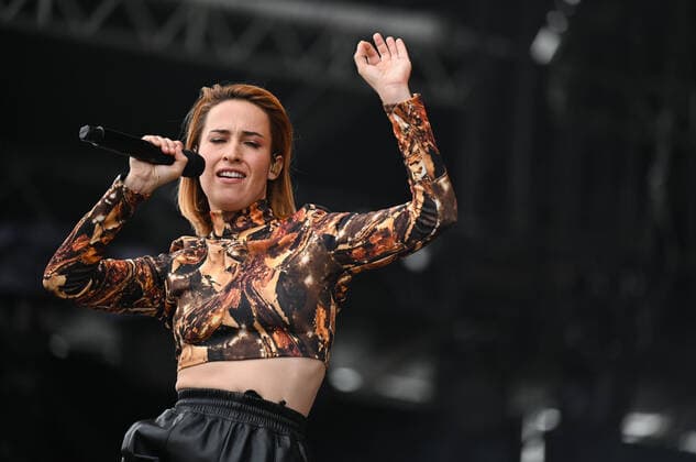 Festival Solidays in Paris, Suzane Concert