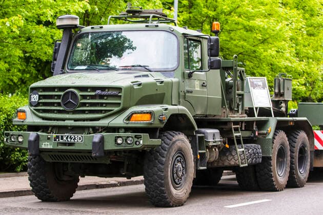 Mercedes wants to expand its defence business - Archive images
