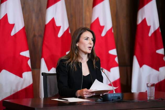 Canada, Raquel Dancho Press conference in Ottawa