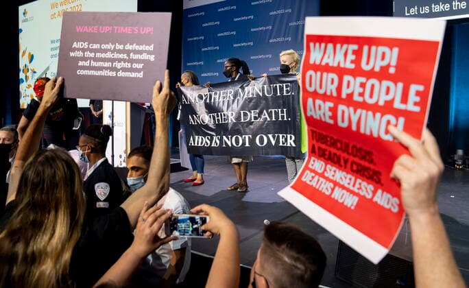 Canada, Aids conference in Montreal, protesters storm the stage