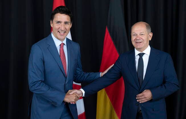 Canada, Prime Minister Justin Trudeau meets Germanys Chancellor Olaf Scholz in Montreal