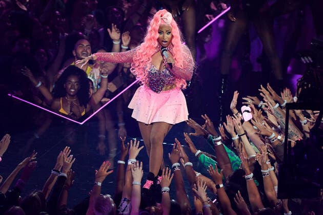 MTV Video Music Awards in Newark, Performances
