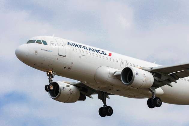 Founding of the French airline Air France, 90th anniversary on 07 October