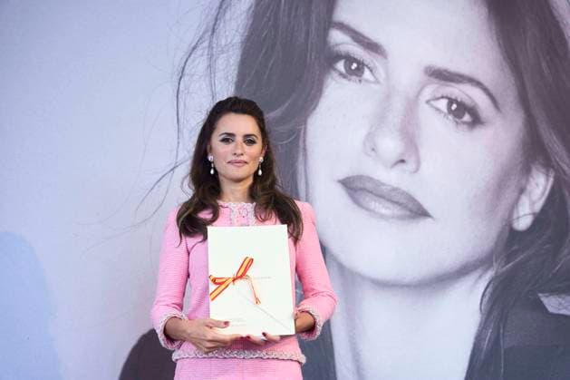 San Sebastian Film Festival, Penelope Cruz receives the National Cinematography Award