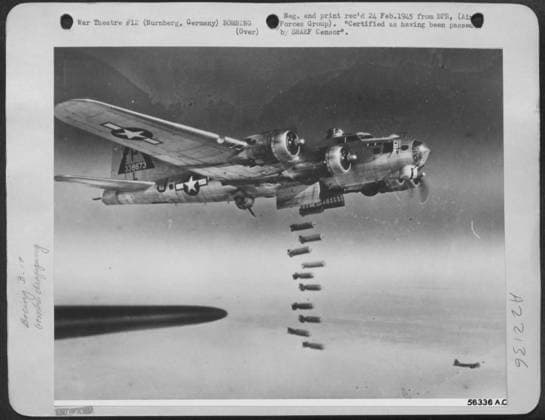 IMAGO International History, Archive, Second World War, WWII, Germany, Air raids on Nuremberg 1940-1945