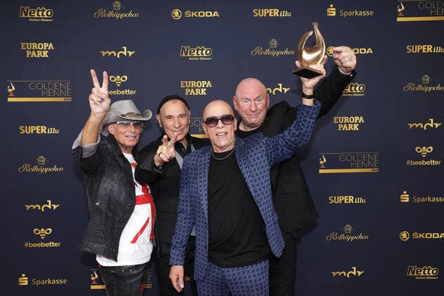 Pictures of the Year 2022, Entertainment 10 October