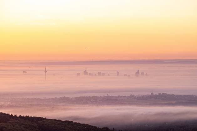 Calendar motifs: Fog