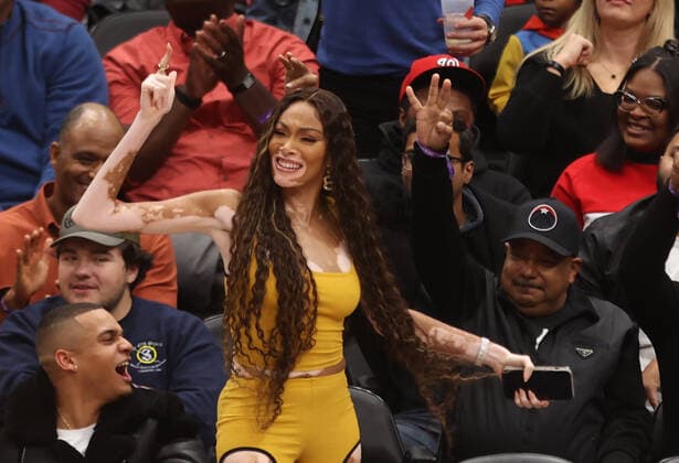 Winnie Harlow Attends Basketball Game in Washington DC