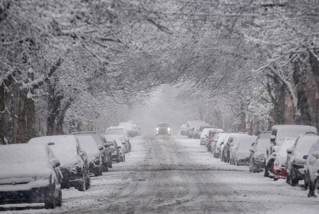 Canada, Heavy snowfall in Montreal
