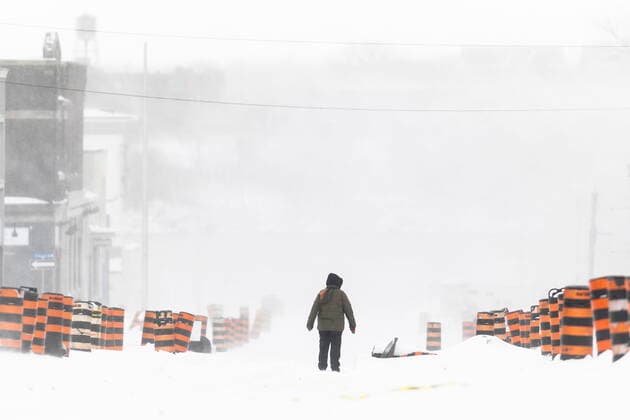 Canada, onset of winter in Ontario