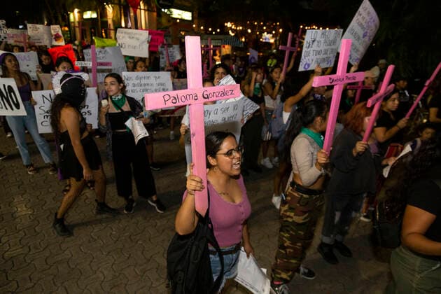 Mexico, International Day against Violence against Women in Playa del Carmen