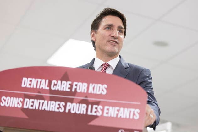 Canada, Justin Trudeau visits dental school in London, Ontario