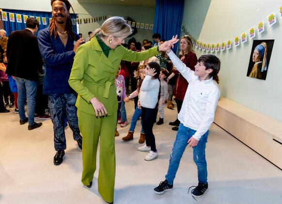 Queen Maxima visits More Music In The Classroom project in Haarlem