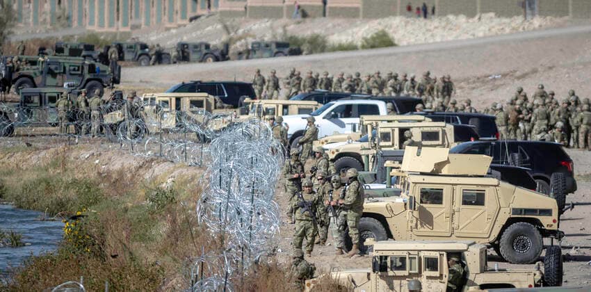USA, military to prevent refugees from entering at El Paso on the border with Mexico