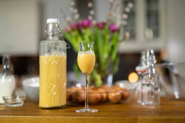 IMAGO Creative, Easter, Food, Eggnog