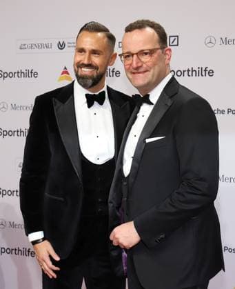 Jens Spahn and his husband have become parents, archive photos