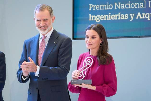 Spanish Royal Couple at the National Youth Research Award Ceremony in Alicante