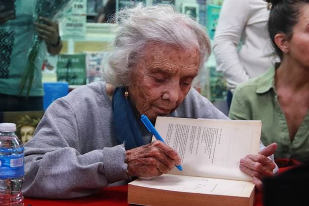 Mexico, writer Elena Poniatowska during the reopening of her bookshop.