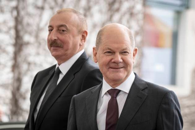 Berlin, Olaf Scholz receives Azerbaijans President Ilham Aliyev