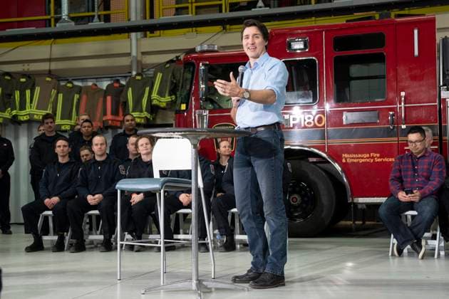 Canada, Justin Trudeau visits fire station in Mississauga