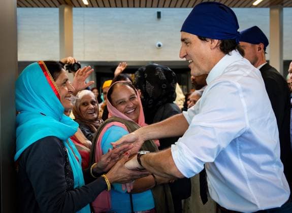 Canada, Justin Trudeau visits Sikh community in Vancouver
